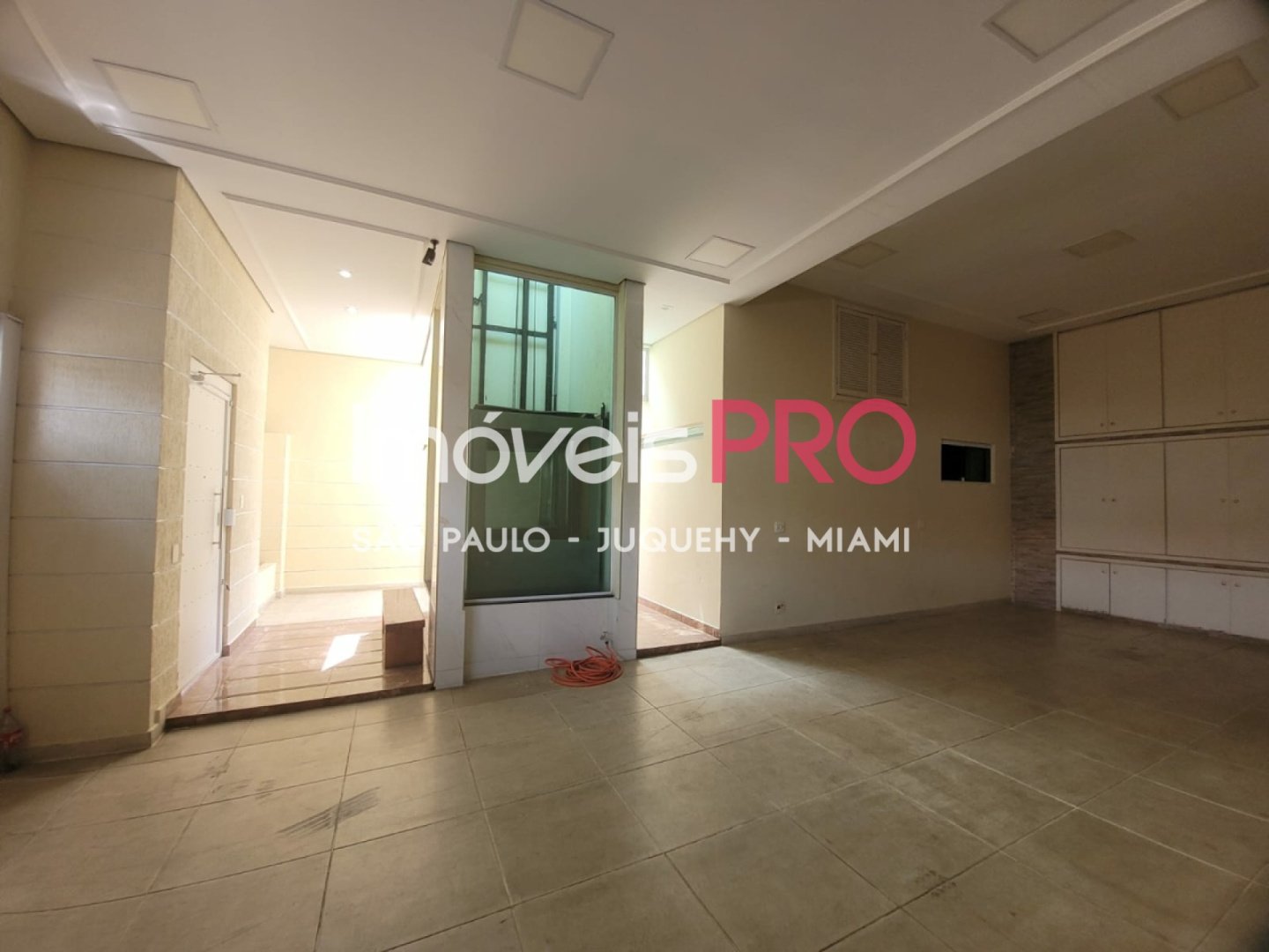 Foto :: https://assets.imoveispro.com.br/thumb/IP37452/sobrado-aluguel-vila-sonia_IP37452_35_1920x1080.jpg?