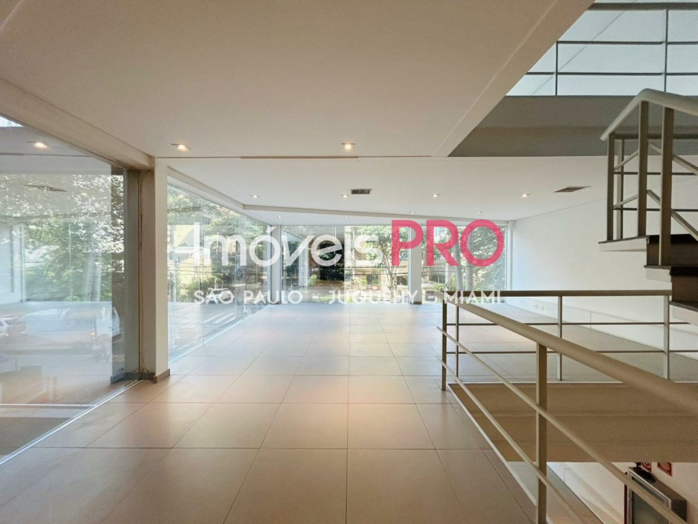 Foto :: IP37477