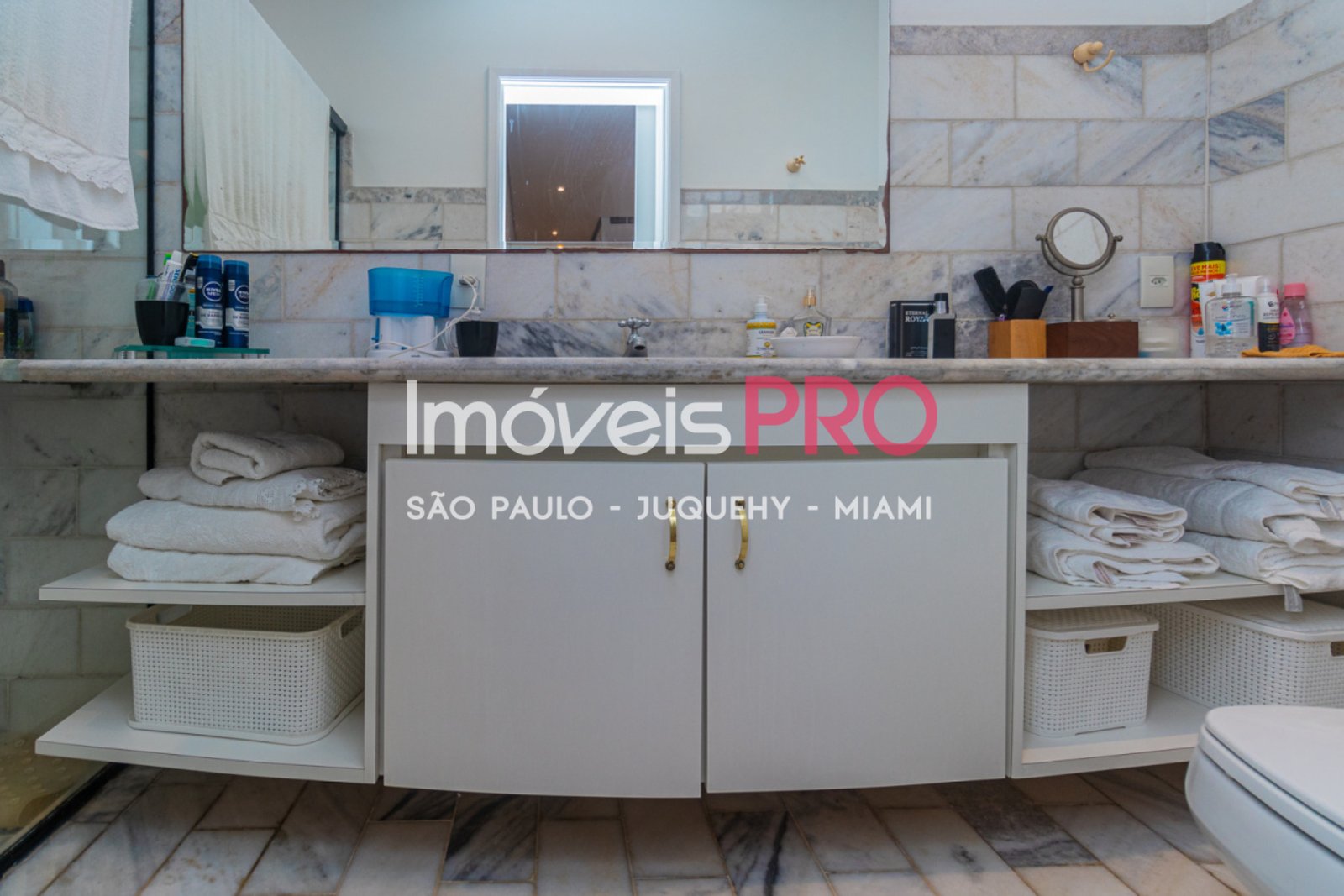 Foto :: https://assets.imoveispro.com.br/thumb/IP37487/sobrado-venda-planalto-paulista_IP37487_29_1920x1080.jpg?