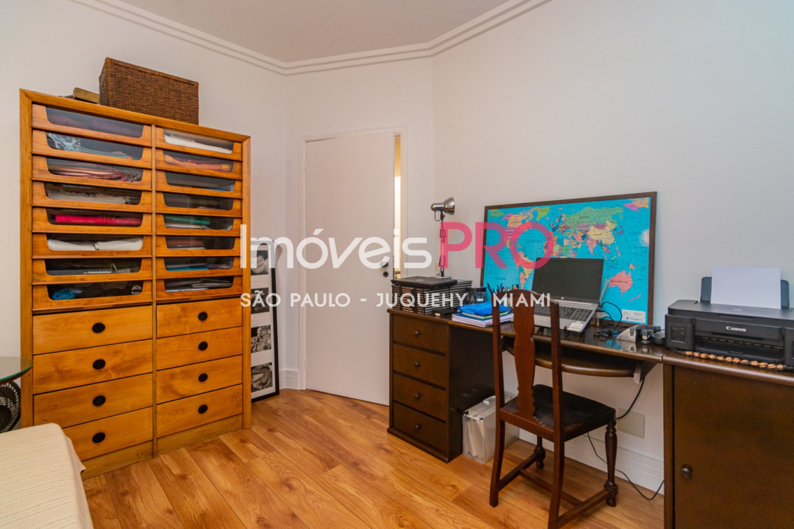 Foto :: https://assets.imoveispro.com.br/thumb/IP37487/sobrado-venda-planalto-paulista_IP37487_41_1920x1080.jpg?