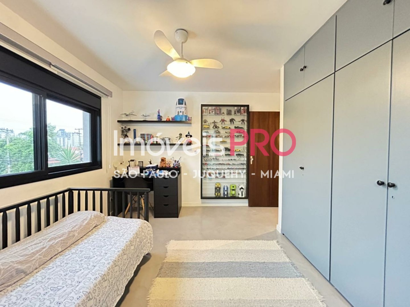 Foto :: https://assets.imoveispro.com.br/thumb/IP37497/sobrado-venda-planalto-paulista_IP37497_29_1920x1080.jpg?