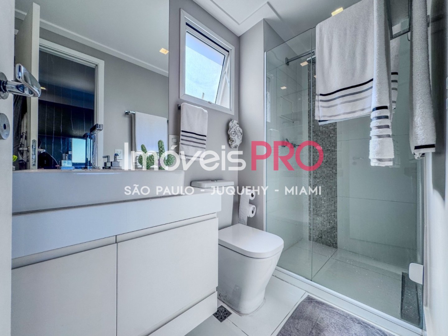 Foto :: https://assets.imoveispro.com.br/thumb/IP37503/apartamento-venda-campo-belo_IP37503_17_1920x1080.jpg?