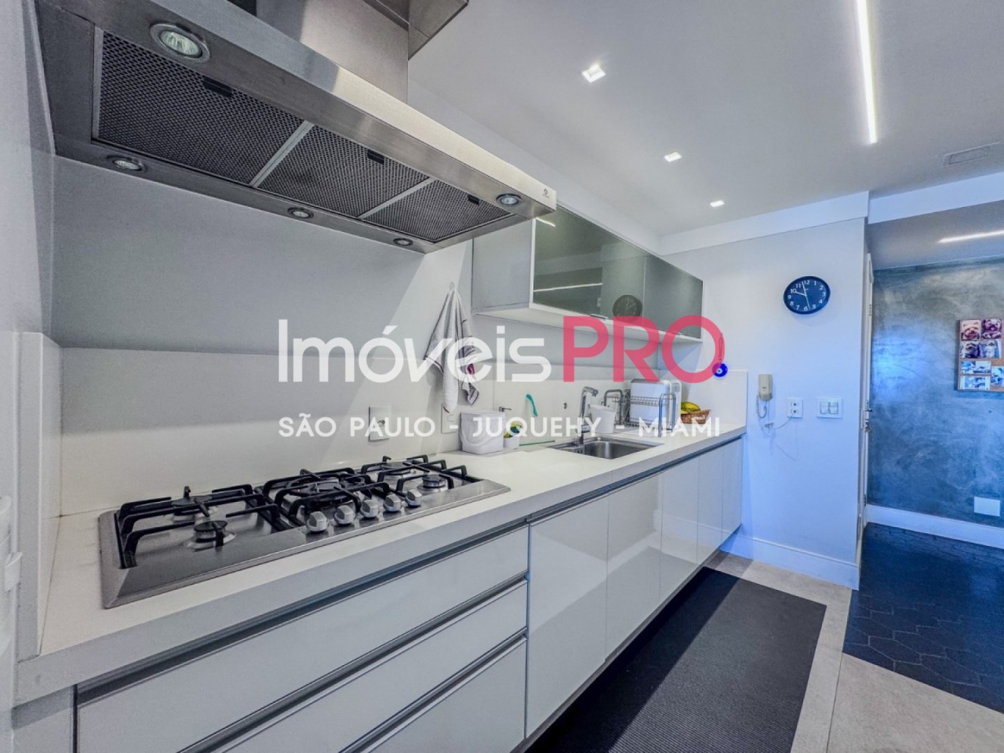 Foto :: https://assets.imoveispro.com.br/thumb/IP37503/apartamento-venda-campo-belo_IP37503_23_1920x1080.jpg?