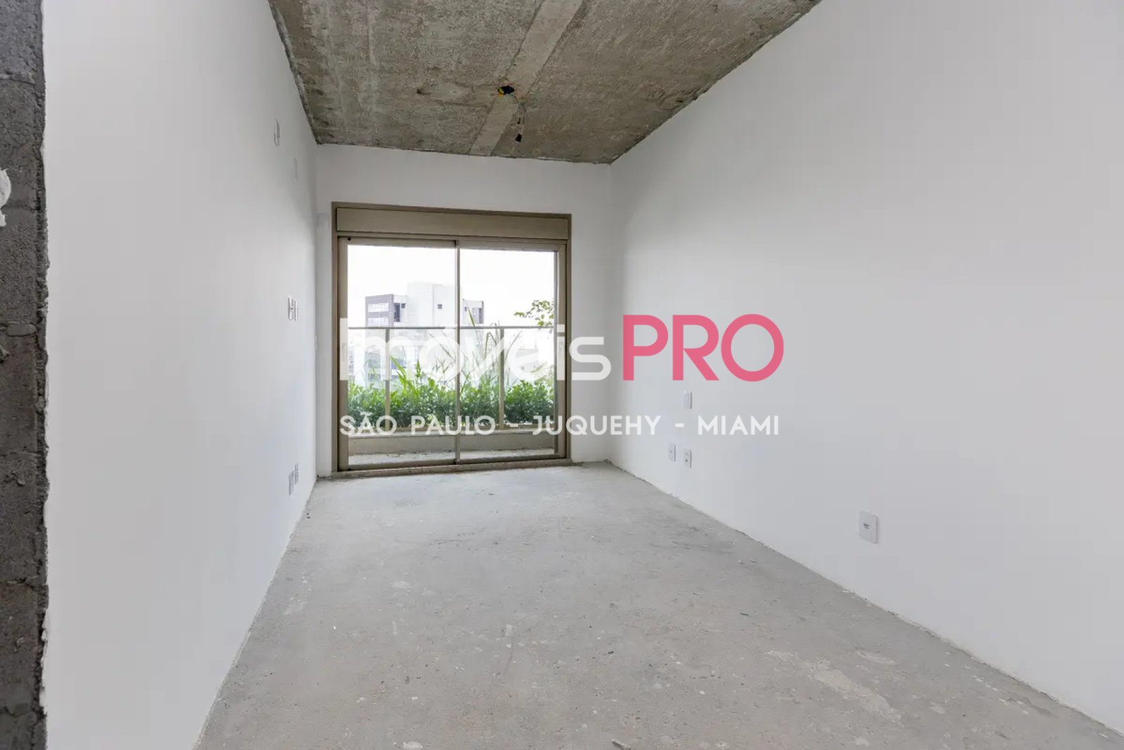 Foto :: https://assets.imoveispro.com.br/thumb/IP37529/cobertura-venda-moema-passaros_IP37529_29_1920x1080.jpg?