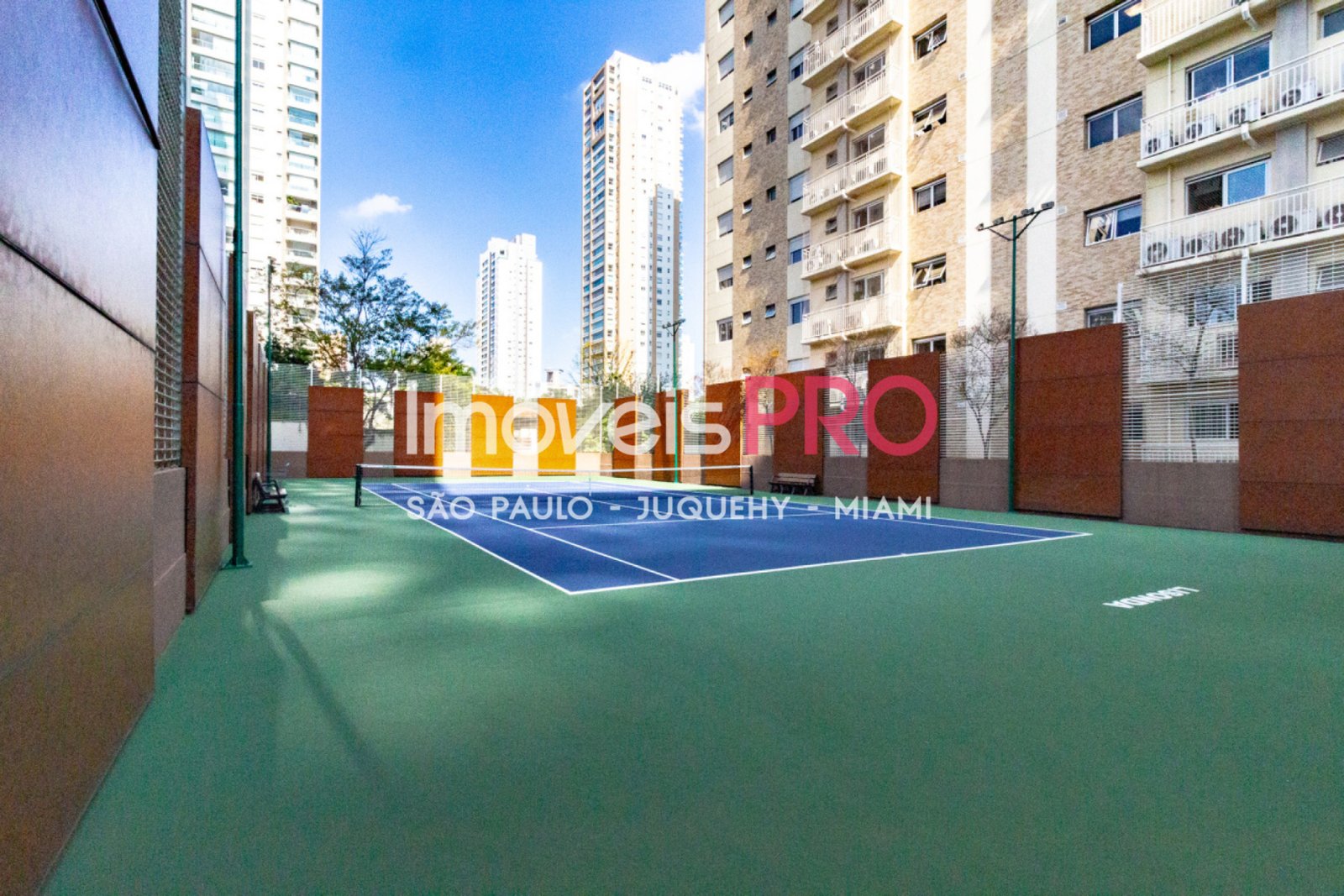 Foto :: https://assets.imoveispro.com.br/thumb/IP37537/apartamento-venda-campo-belo_IP37537_35_1920x1080.jpg?