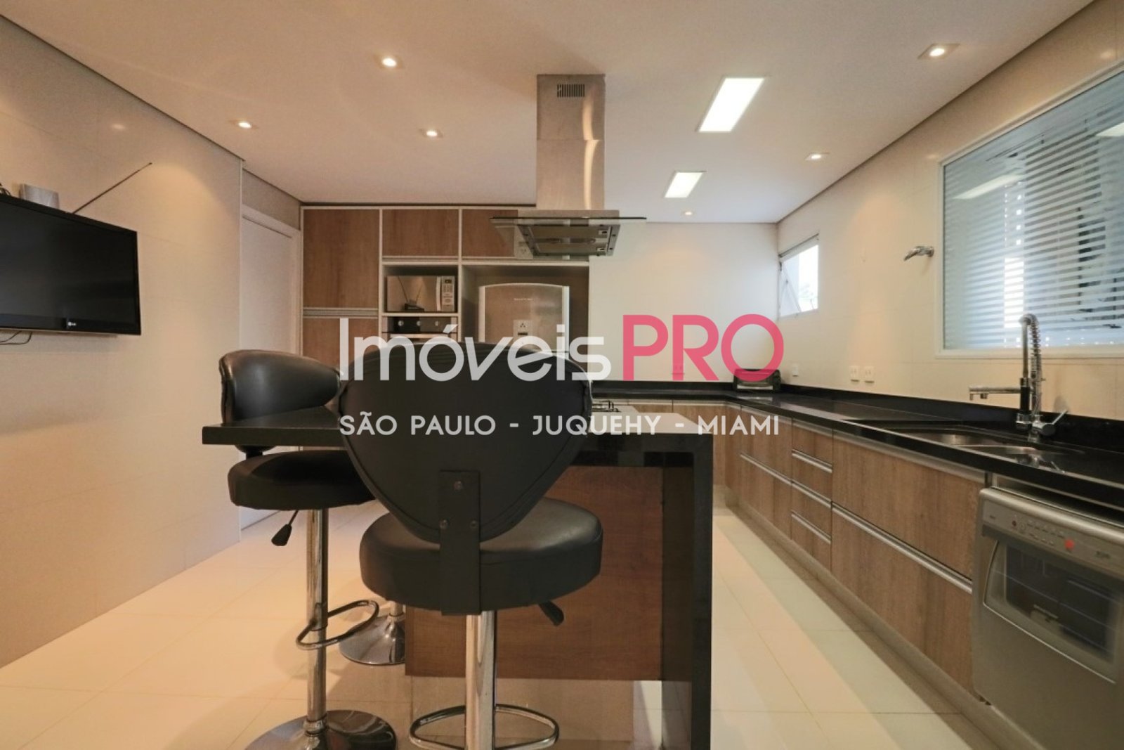 Foto :: IP37548