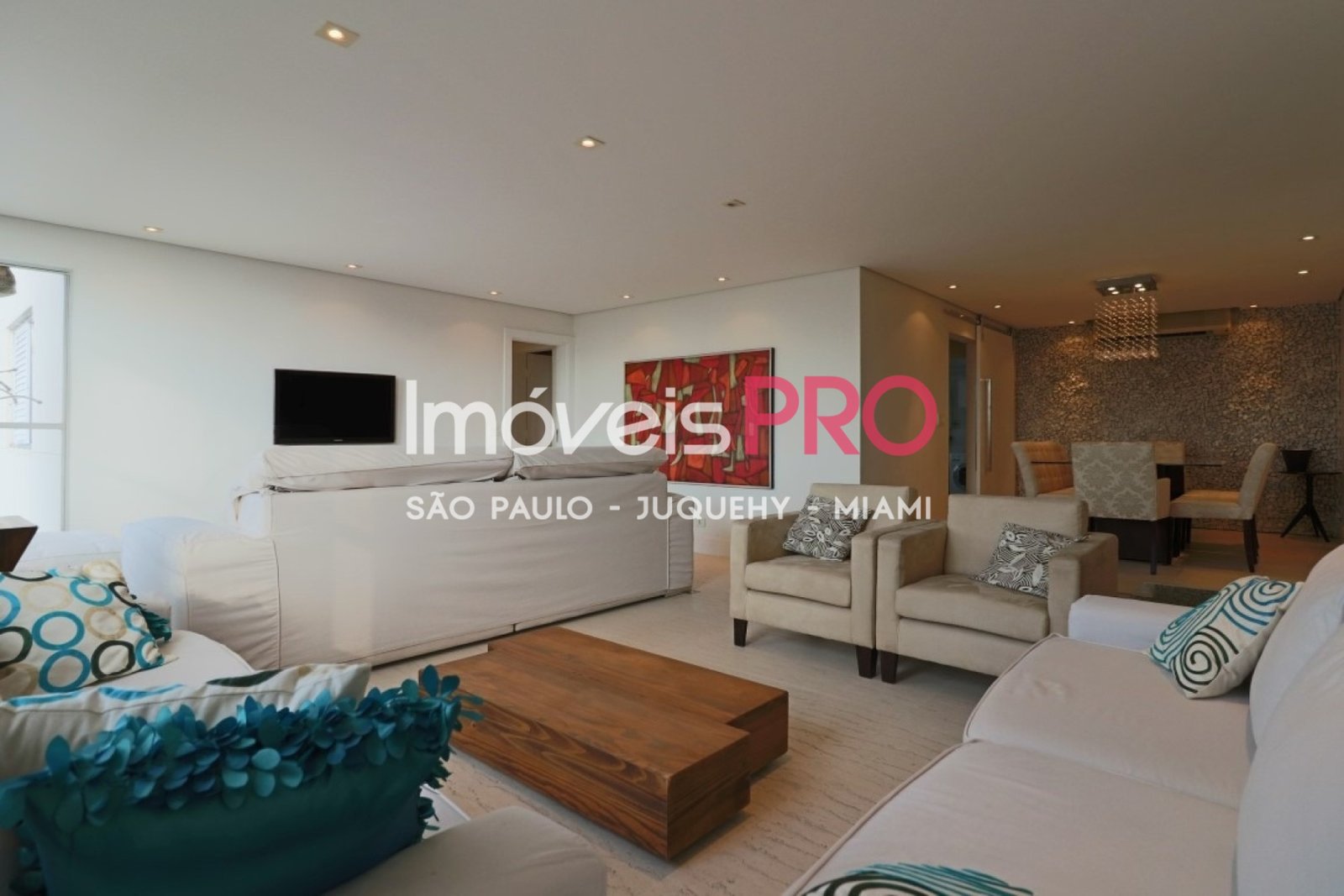 Foto :: IP37548