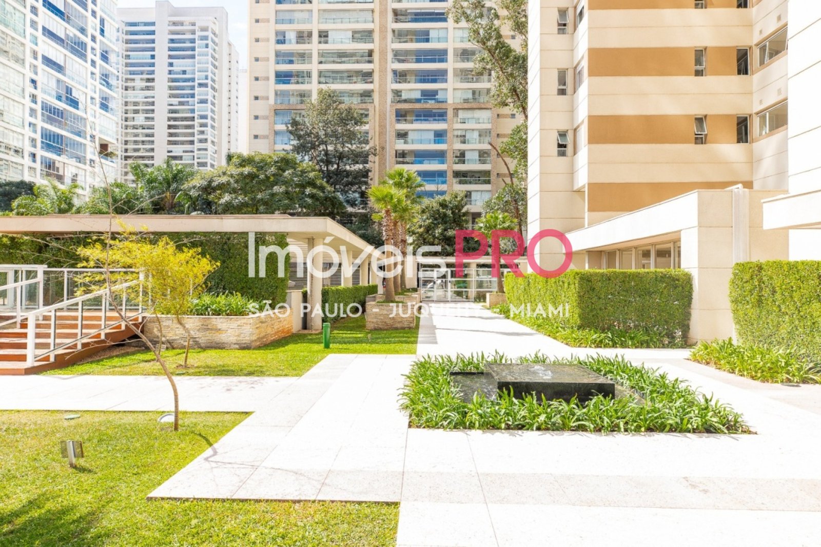 Foto :: https://assets.imoveispro.com.br/thumb/IP37563/apartamento-aluguel-campo-belo_IP37563_47_1920x1080.jpg?