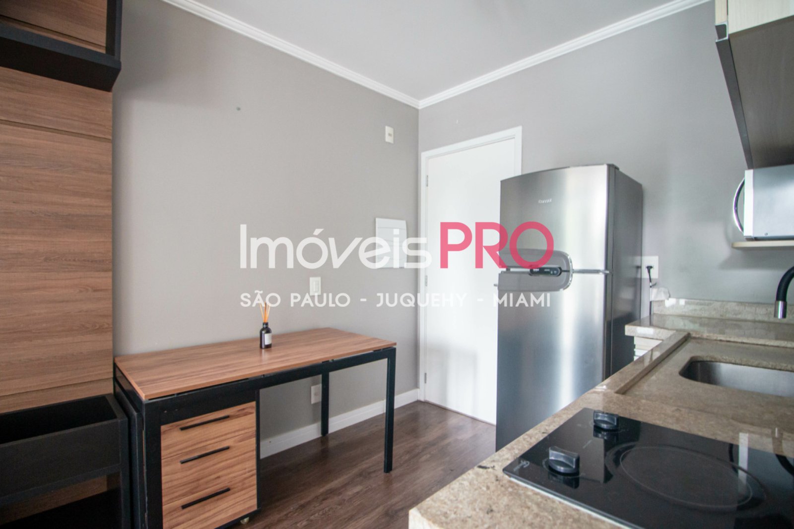 Foto :: https://assets.imoveispro.com.br/thumb/IP37573/studio-aluguel-real-parque_IP37573_17_1920x1080.jpg?