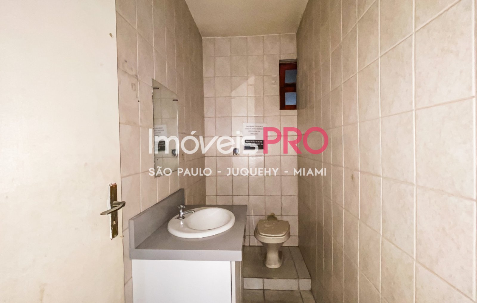 Foto :: IP37584