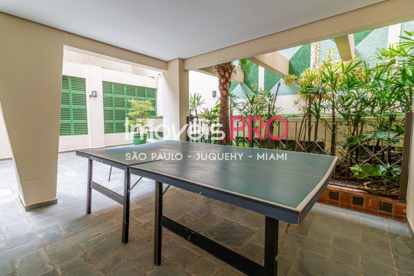 Foto :: https://assets.imoveispro.com.br/thumb/IP37589/apartamento-venda-vila-mariana_IP37589_35_1920x1080.jpg?