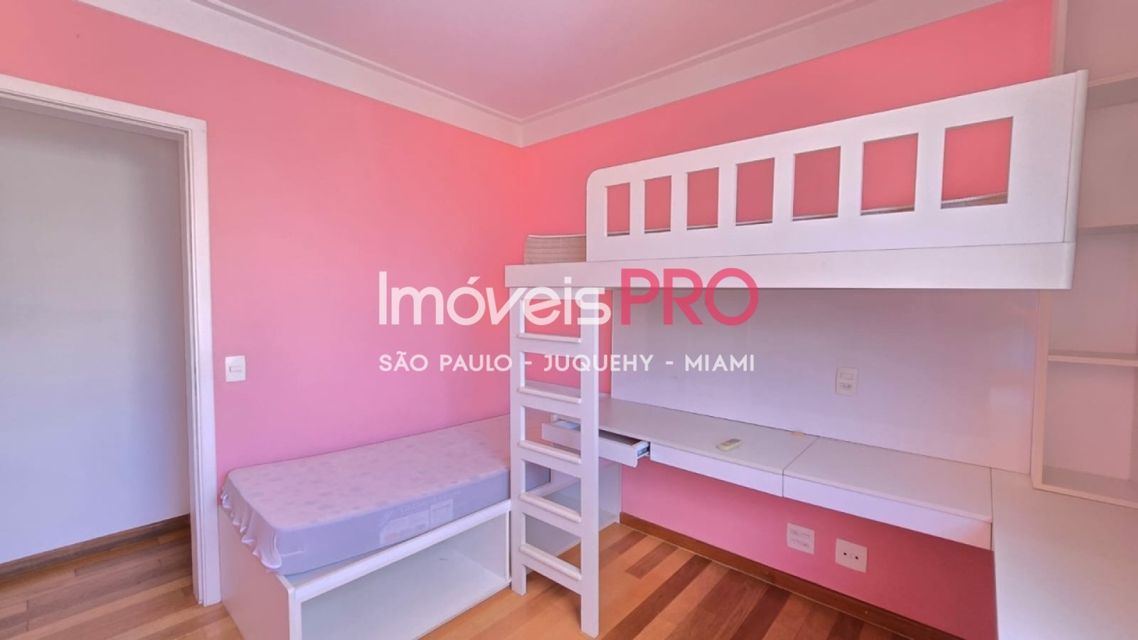 Foto :: https://assets.imoveispro.com.br/thumb/IP37627/apartamento-venda-brooklin_IP37627_23_1920x1080.jpg?