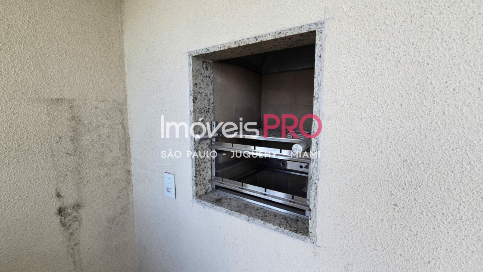 Foto :: https://assets.imoveispro.com.br/thumb/IP37627/apartamento-venda-brooklin_IP37627_35_1920x1080.jpg?