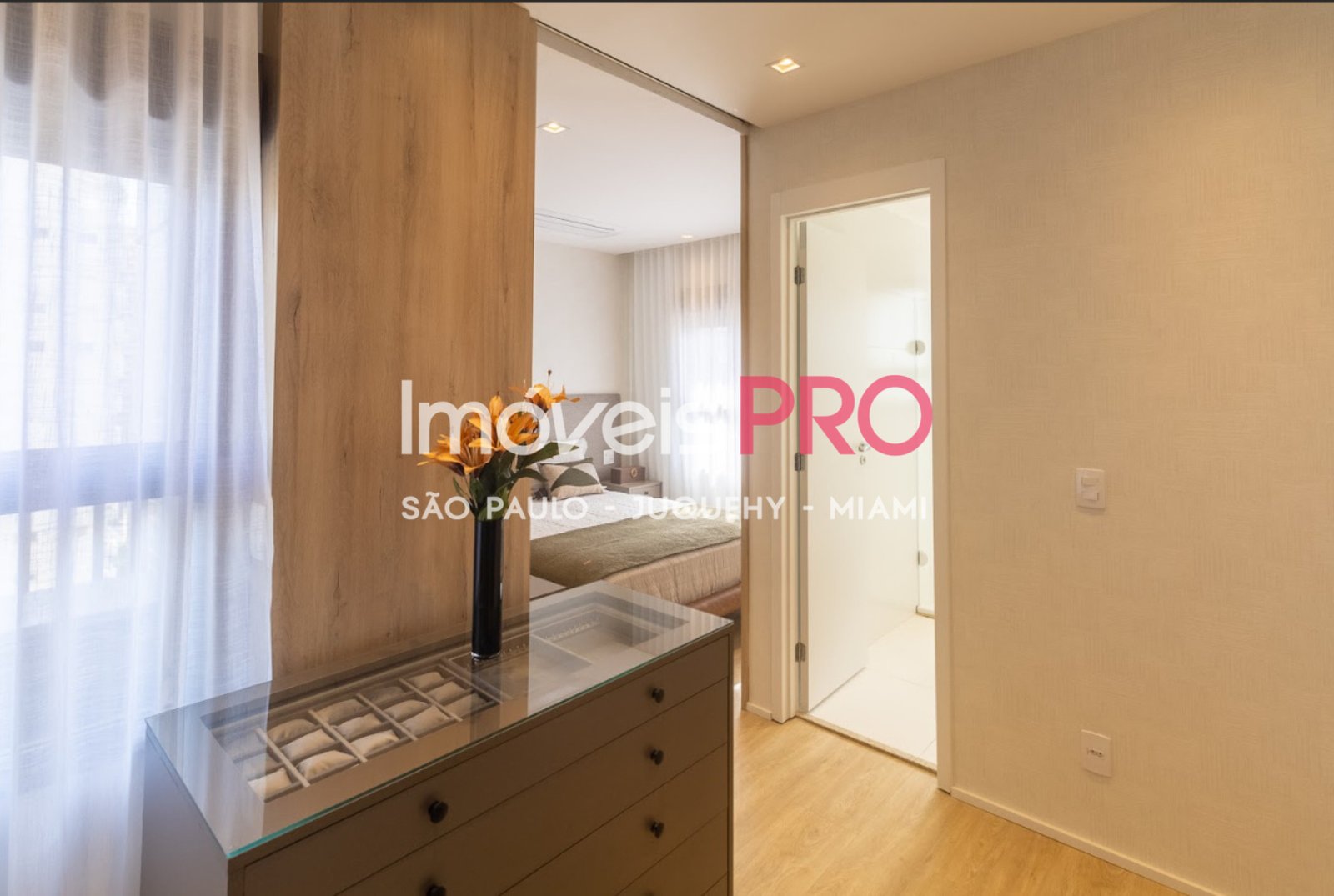 Foto :: https://assets.imoveispro.com.br/thumb/IP37639/apartamento-venda-brooklin_IP37639_23_1920x1080.jpg?