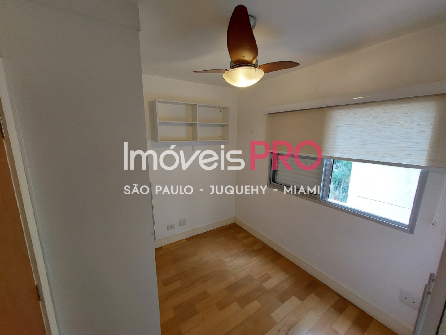 Foto :: https://assets.imoveispro.com.br/thumb/IP37642/apartamento-venda-brooklin_IP37642_17_1920x1080.jpg?
