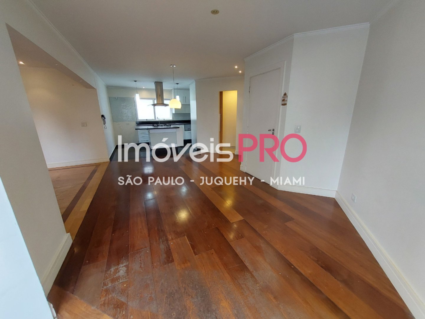 Foto :: IP37642