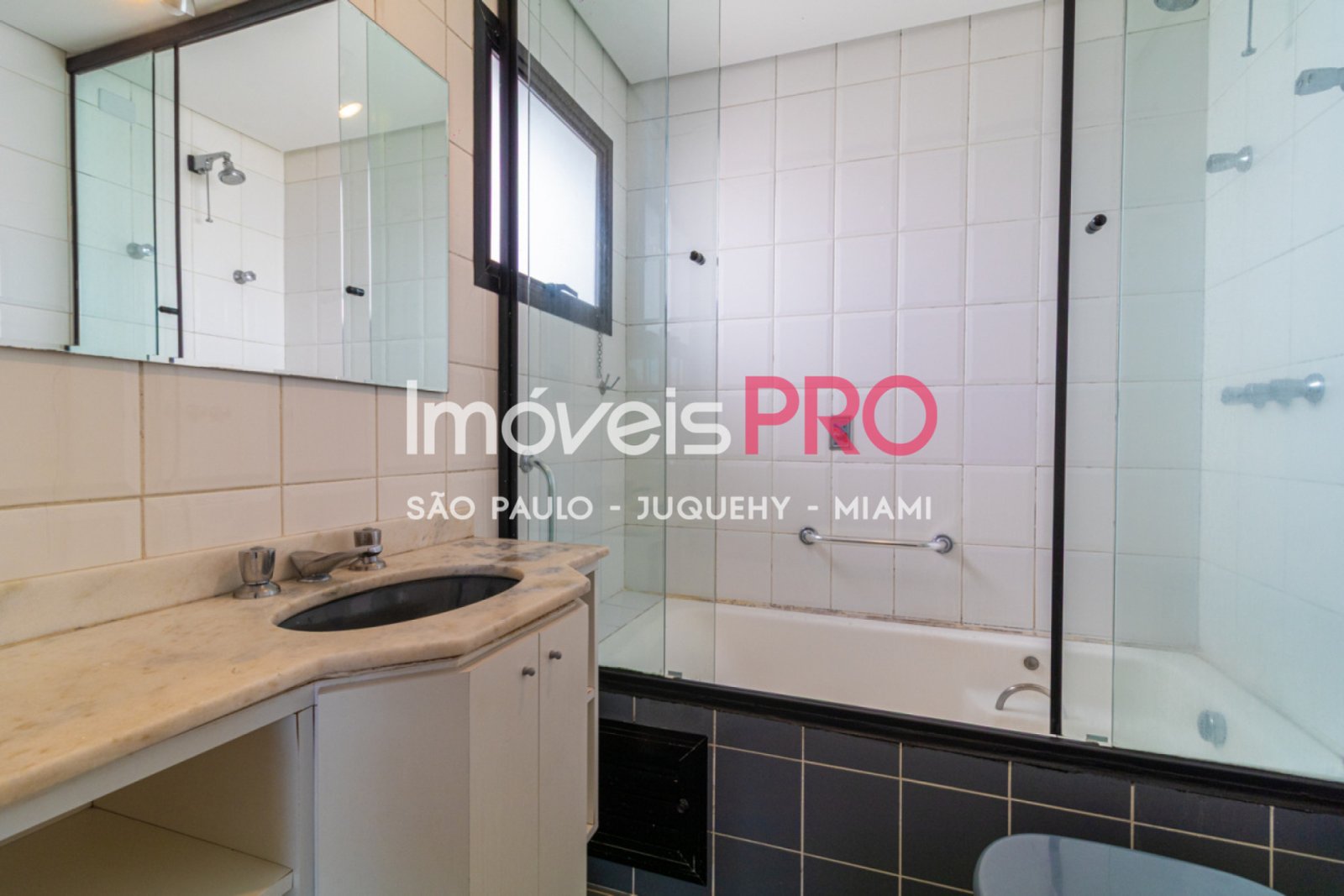 Foto :: https://assets.imoveispro.com.br/thumb/IP37646/apartamento-aluguel-moema-indios_IP37646_29_1920x1080.jpg?