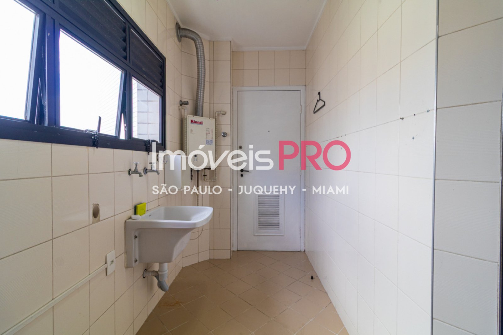 Foto :: https://assets.imoveispro.com.br/thumb/IP37646/apartamento-aluguel-moema-indios_IP37646_35_1920x1080.jpg?