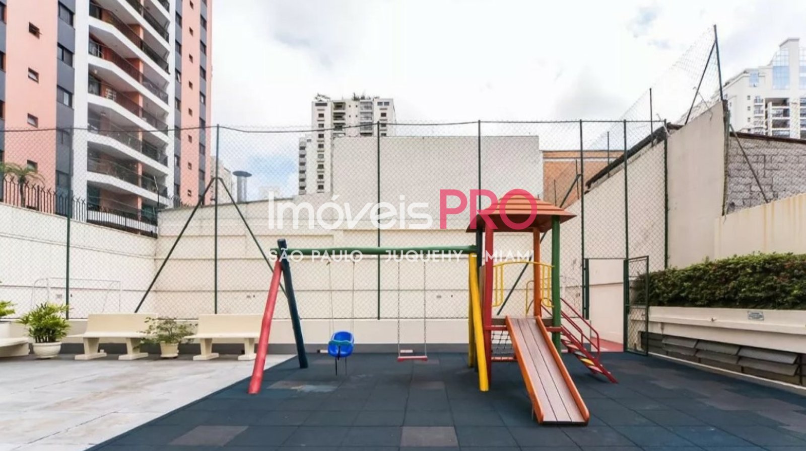 Foto :: https://assets.imoveispro.com.br/thumb/IP37650/apartamento-venda-moema-indios_IP37650_23_1920x1080.jpg?