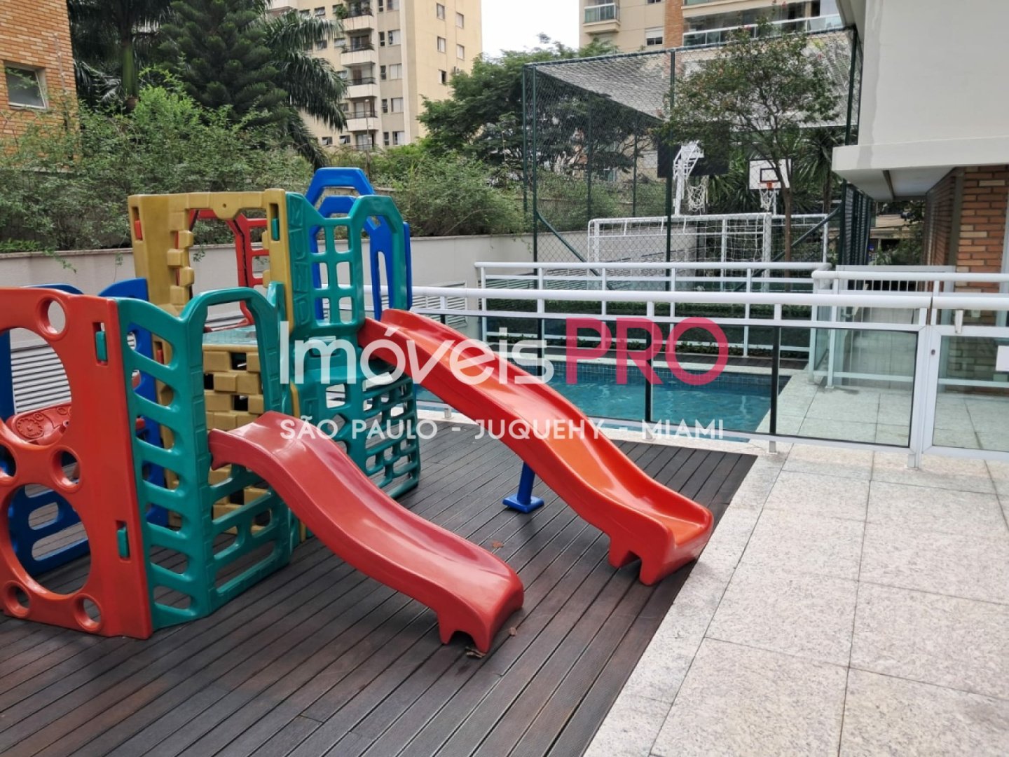 Foto :: https://assets.imoveispro.com.br/thumb/IP37659/apartamento-venda-brooklin_IP37659_35_1920x1080.jpg?