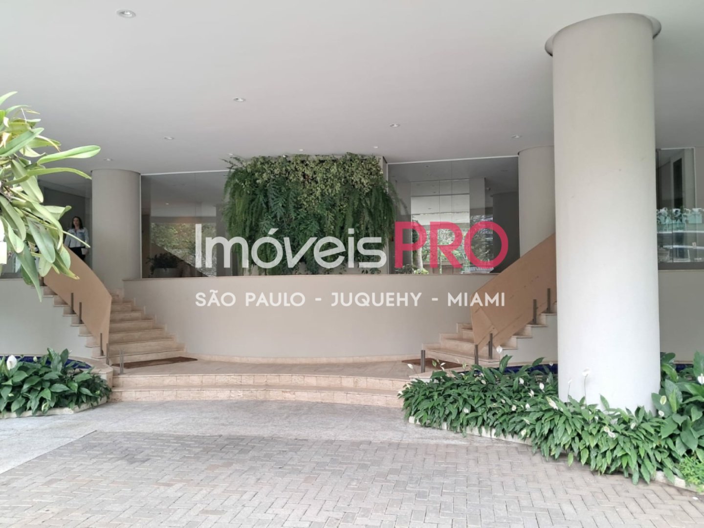 Foto :: https://assets.imoveispro.com.br/thumb/IP37659/apartamento-venda-brooklin_IP37659_47_1920x1080.jpg?