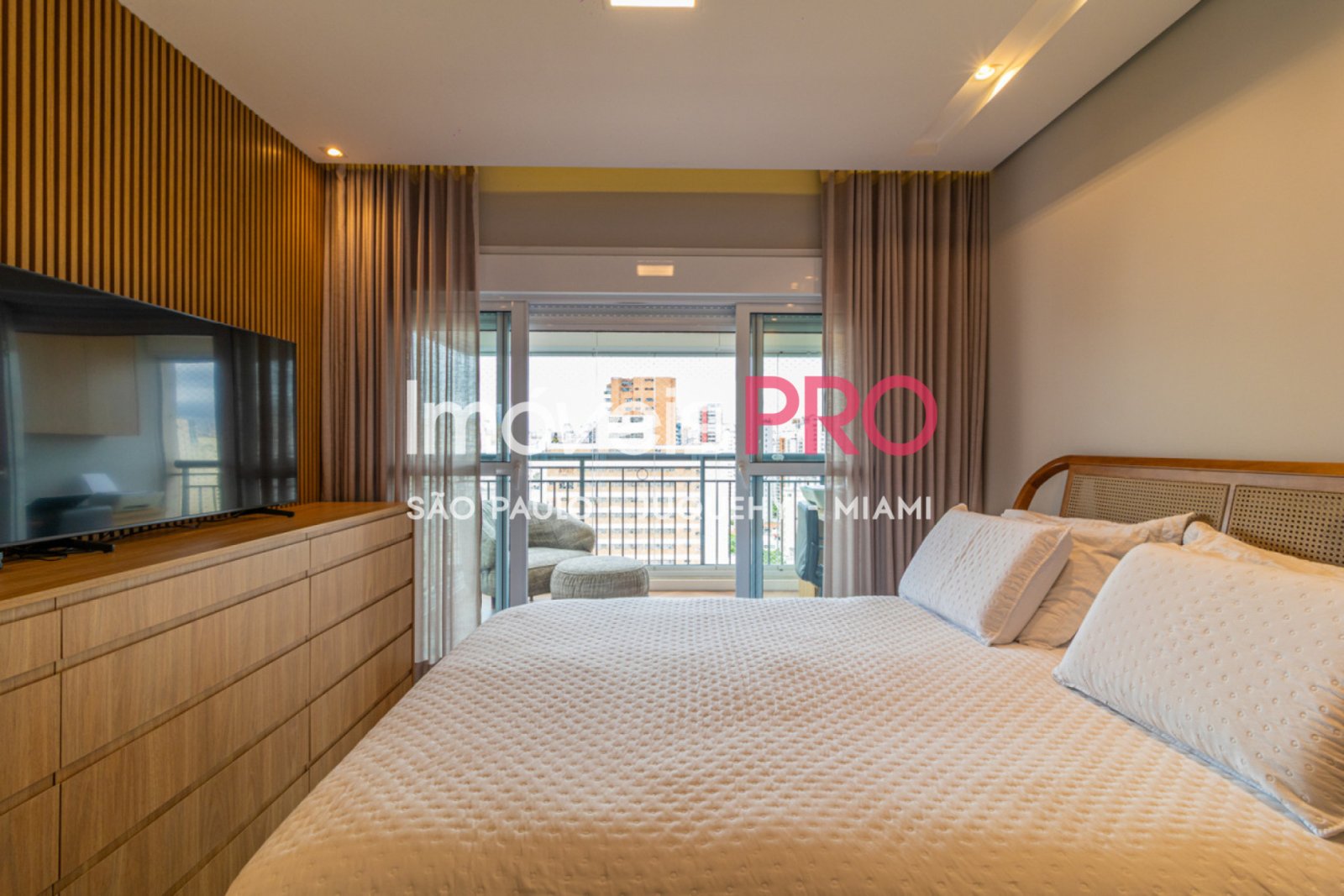 Foto :: https://assets.imoveispro.com.br/thumb/IP37661/apartamento-venda-moema_IP37661_23_1920x1080.jpg?