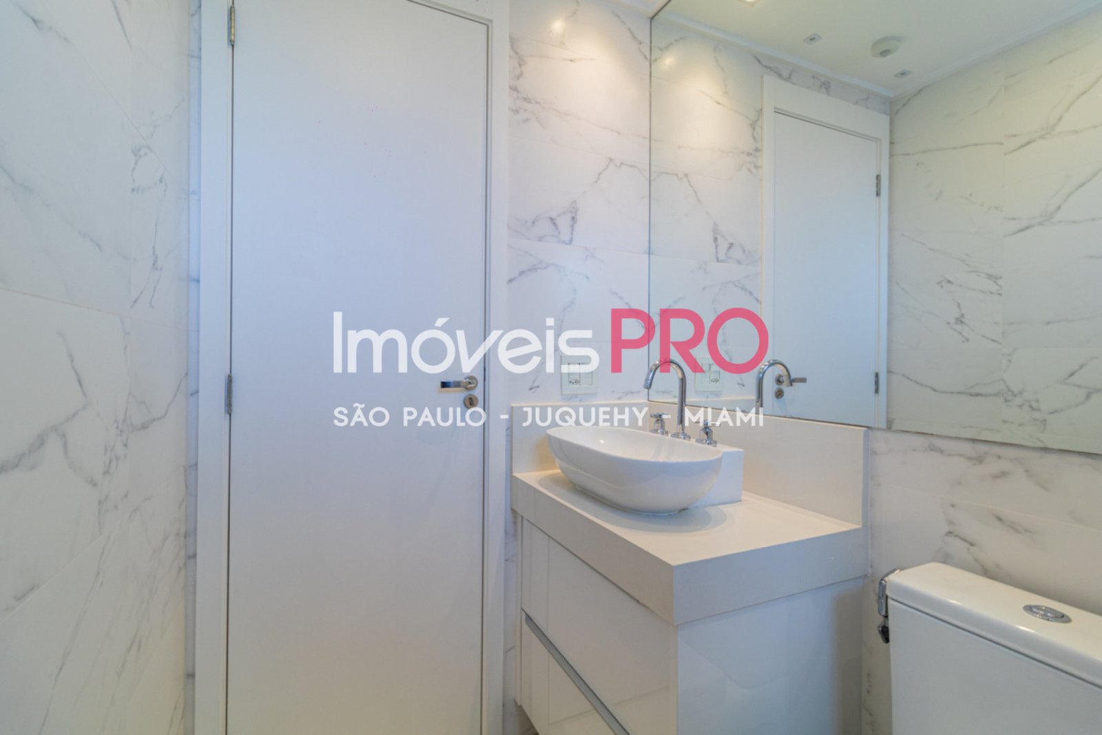 Foto :: https://assets.imoveispro.com.br/thumb/IP37661/apartamento-venda-moema_IP37661_41_1920x1080.jpg?