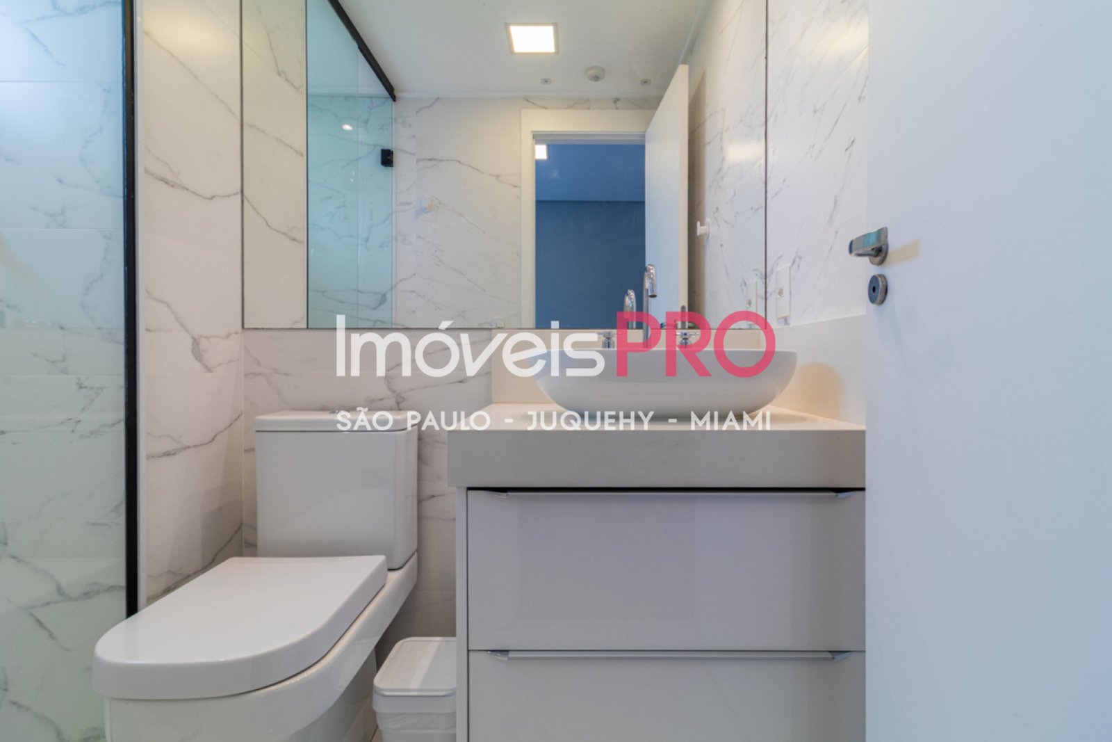 Foto :: https://assets.imoveispro.com.br/thumb/IP37661/apartamento-venda-moema_IP37661_47_1920x1080.jpg?