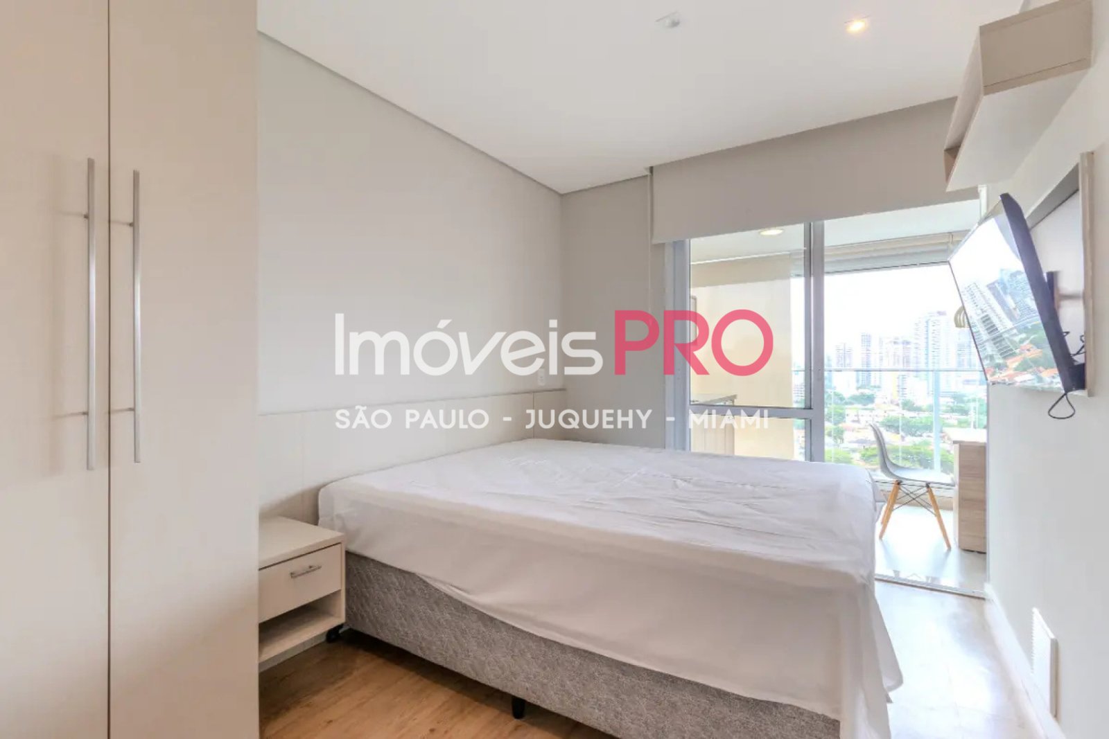 Foto :: https://assets.imoveispro.com.br/thumb/IP37664/apartamento-venda-brooklin_IP37664_17_1920x1080.jpg?