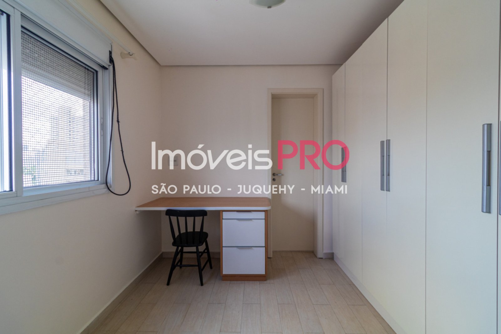 Foto :: https://assets.imoveispro.com.br/thumb/IP37675/apartamento-venda-pinheiros_IP37675_23_1920x1080.jpg?