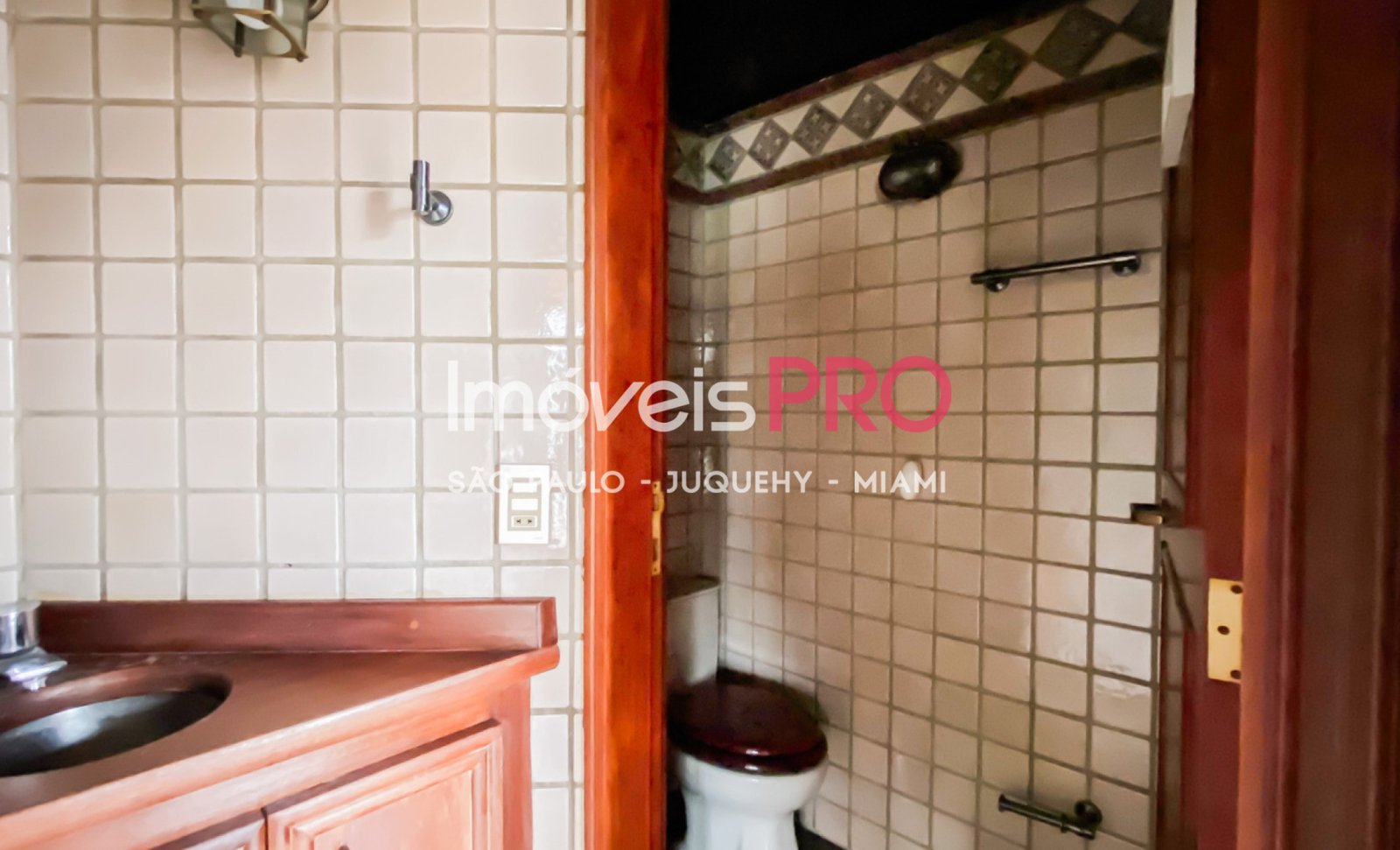 Foto :: https://assets.imoveispro.com.br/thumb/IP37679/apartamento-venda-alto-da-lapa_IP37679_29_1920x1080.jpg?