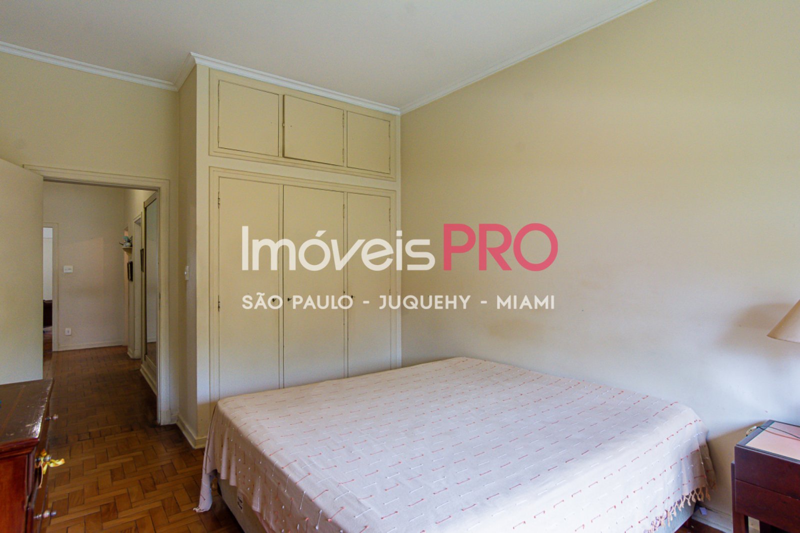 Foto :: https://assets.imoveispro.com.br/thumb/IP37690/casa-venda-jardim-paulistano_IP37690_23_1920x1080.jpg?