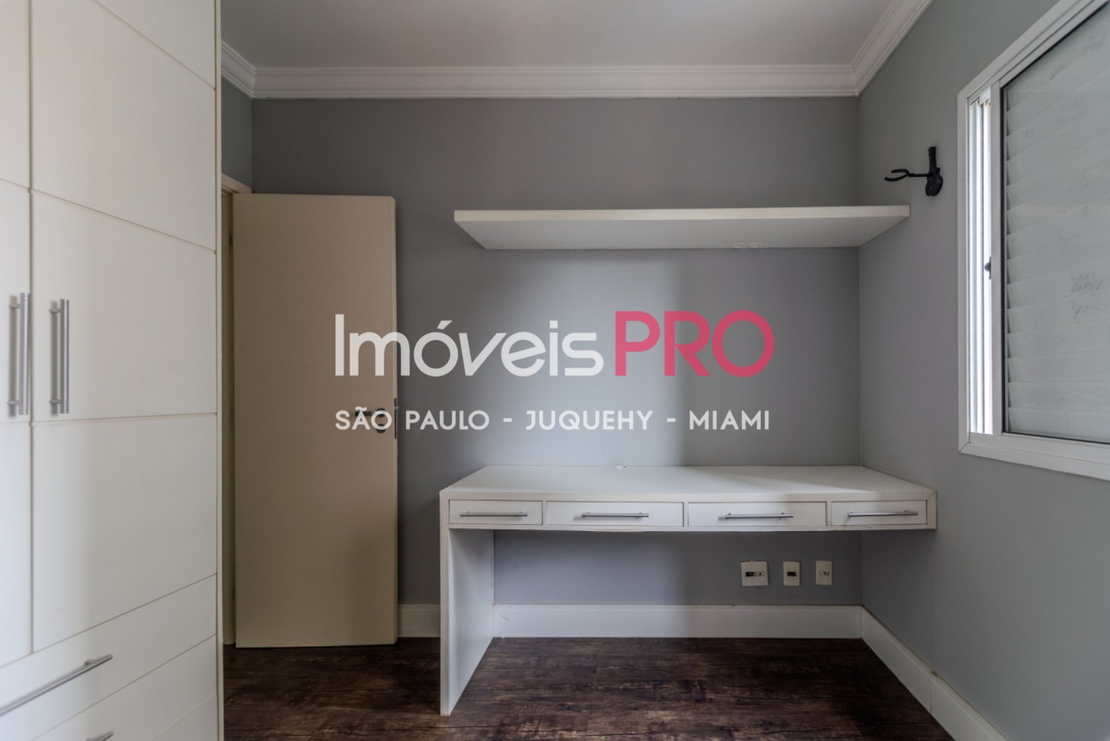 Foto :: https://assets.imoveispro.com.br/thumb/IP37708/apartamento-aluguel-paraiso_IP37708_23_1920x1080.jpg?