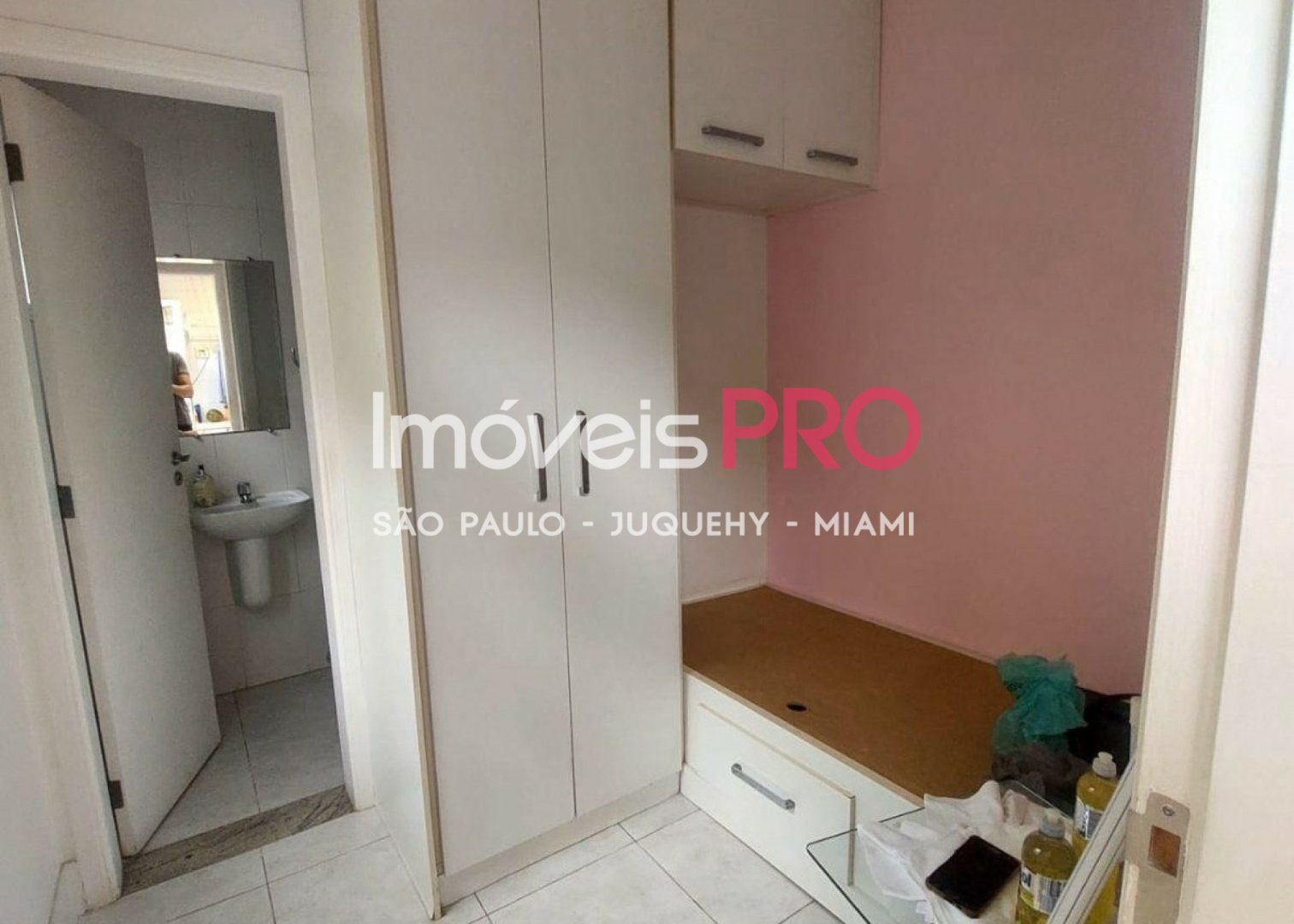 Foto :: https://assets.imoveispro.com.br/thumb/IP37709/sobrado-venda-brooklin_IP37709_11_1920x1080.jpg?