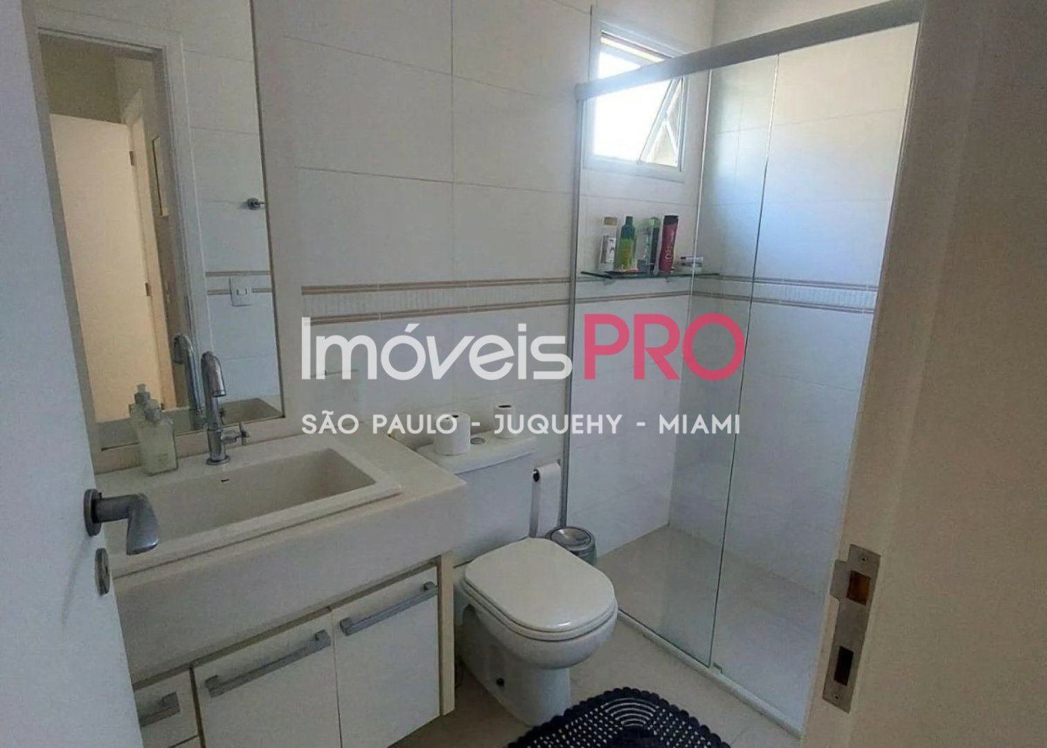 Foto :: IP37709
