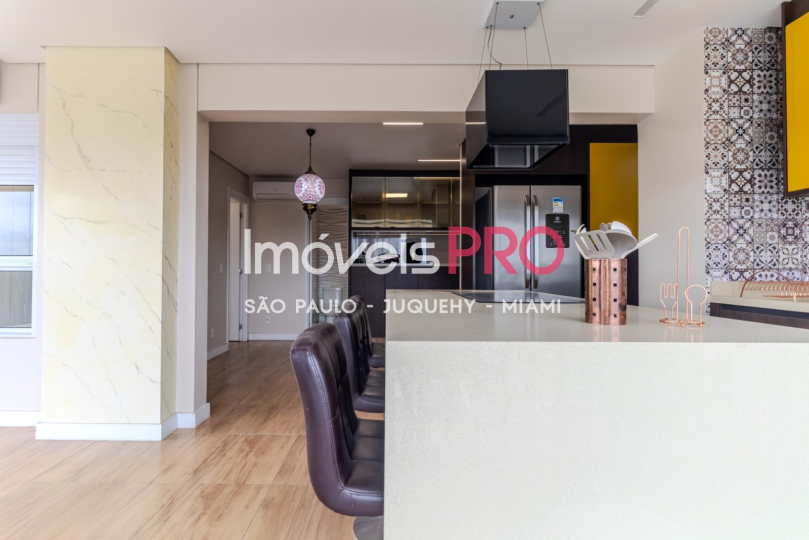 Foto :: https://assets.imoveispro.com.br/thumb/IP37723/apartamento-venda-pinheiros_IP37723_35_1920x1080.jpg?