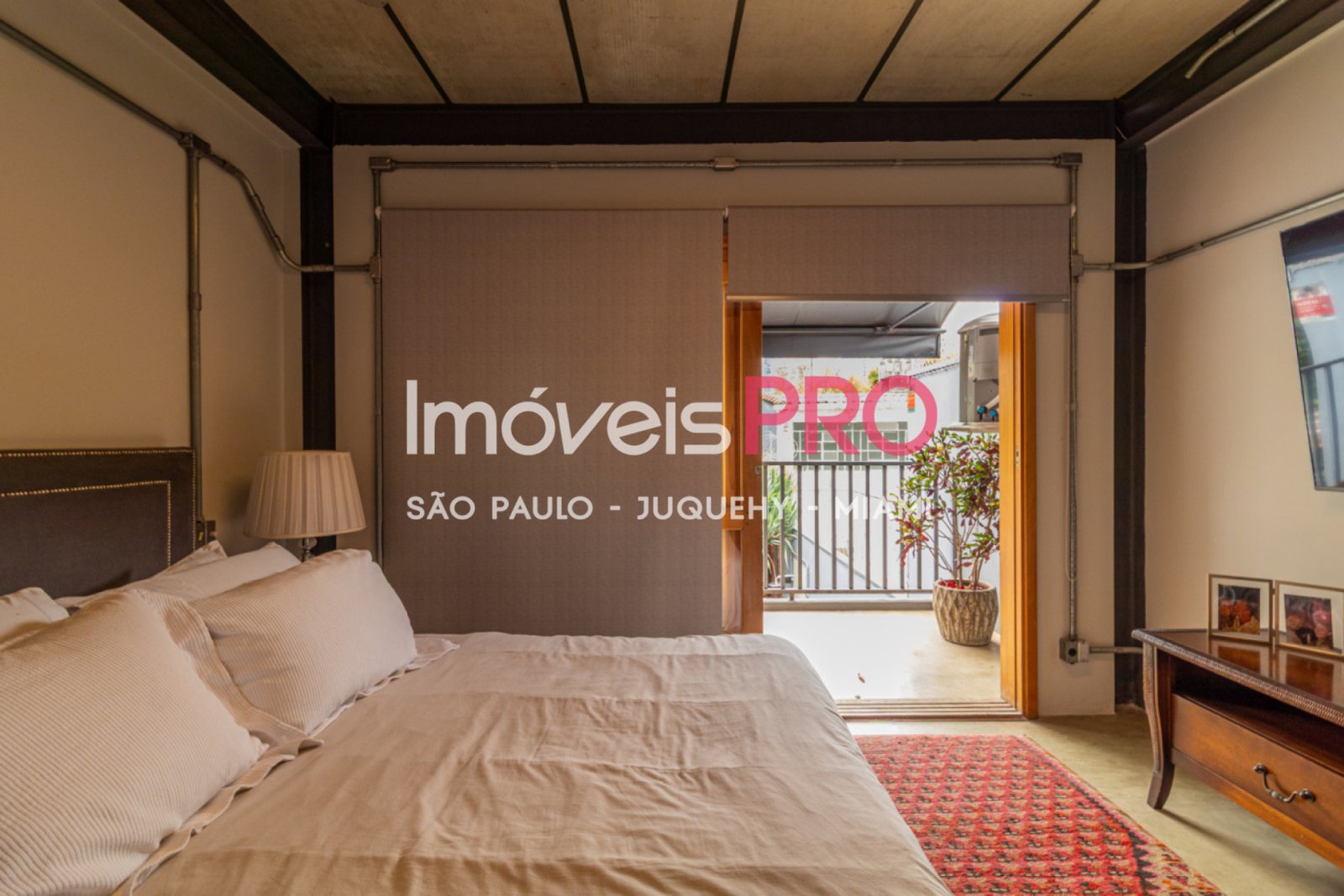 Foto :: https://assets.imoveispro.com.br/thumb/IP37727/casa-aluguel-vila-cordeiro_IP37727_41_1920x1080.jpg?