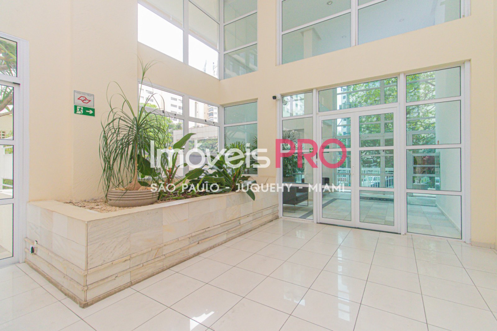 Foto :: https://assets.imoveispro.com.br/thumb/IP37746/apartamento-venda-vila-olimpia_IP37746_23_1920x1080.jpg?