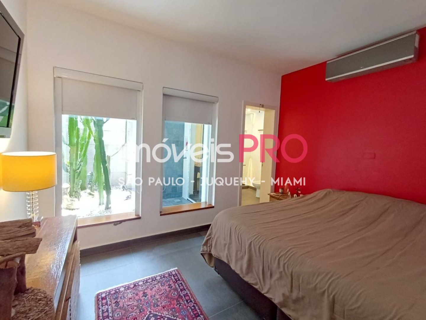 Foto :: https://assets.imoveispro.com.br/thumb/IP37754/casa-venda-campo-belo_IP37754_23_1920x1080.jpg?