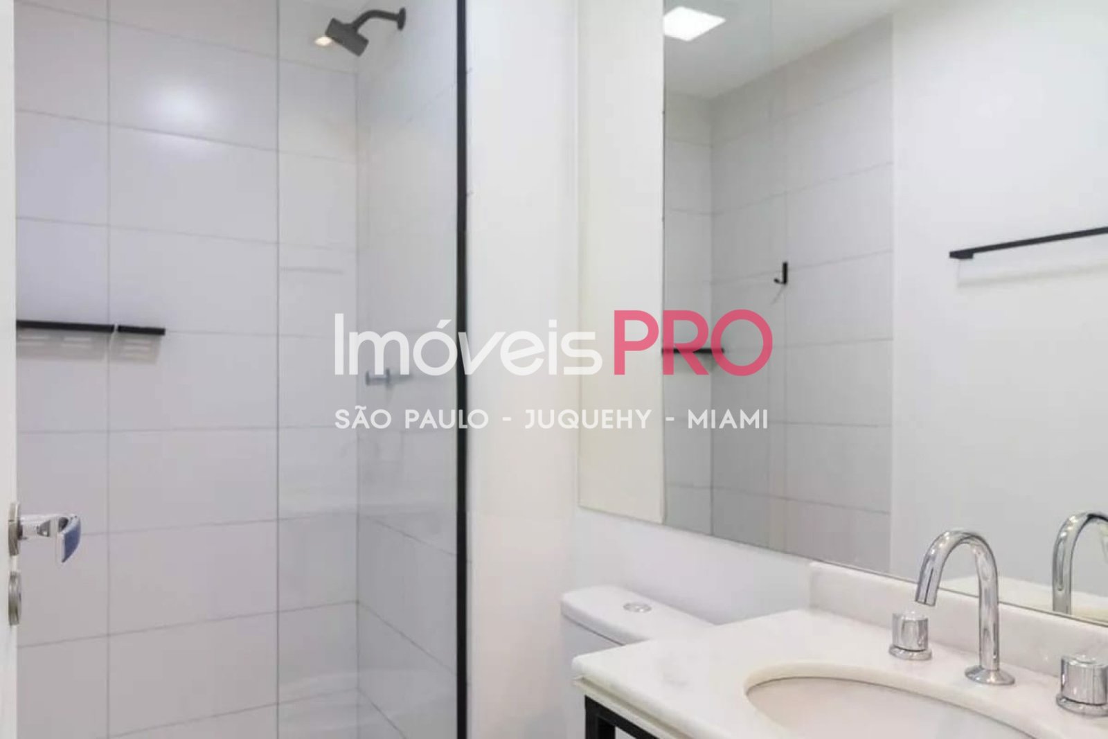 Foto :: https://assets.imoveispro.com.br/thumb/IP37758/apartamento-venda-morumbi_IP37758_17_1920x1080.jpg?