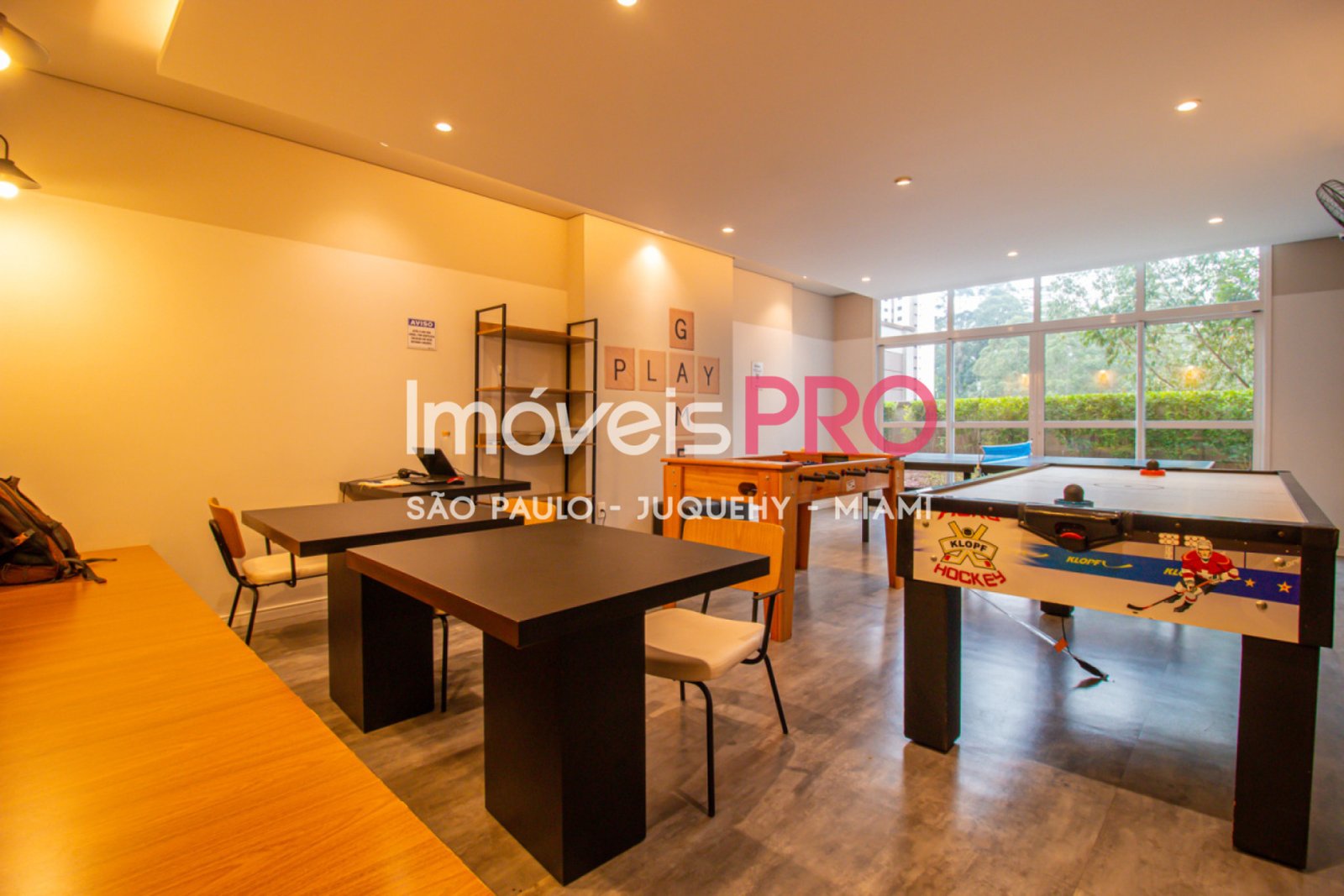 Foto :: https://assets.imoveispro.com.br/thumb/IP37758/apartamento-venda-morumbi_IP37758_35_1920x1080.jpg?