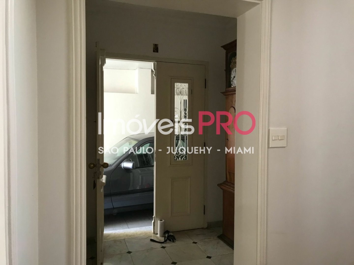 Foto :: https://assets.imoveispro.com.br/thumb/IP37761/casa-venda-jardim-paulistano_IP37761_11_1920x1080.jpg?