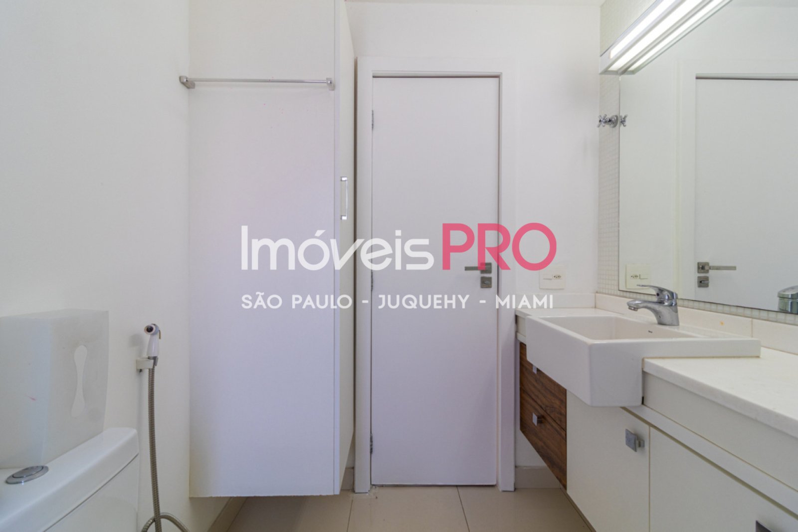 Foto :: https://assets.imoveispro.com.br/thumb/IP37771/apartamento-venda-cerqueira-cesar_IP37771_17_1920x1080.jpg?