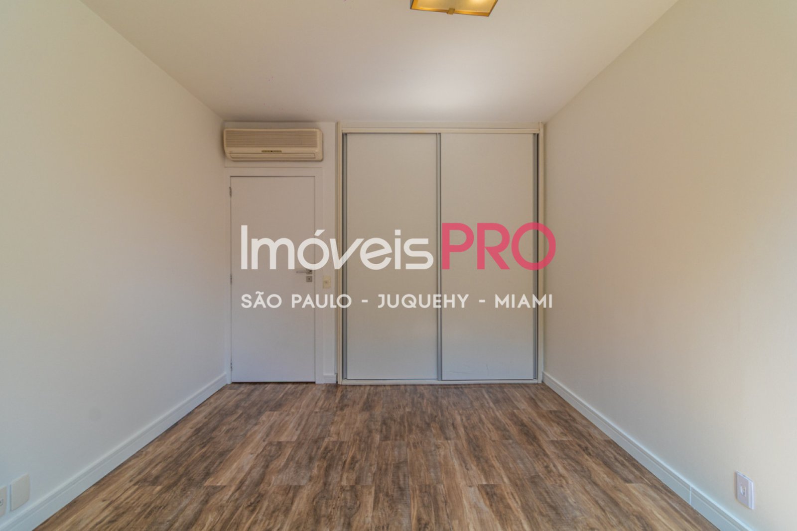 Foto :: https://assets.imoveispro.com.br/thumb/IP37771/apartamento-venda-cerqueira-cesar_IP37771_23_1920x1080.jpg?