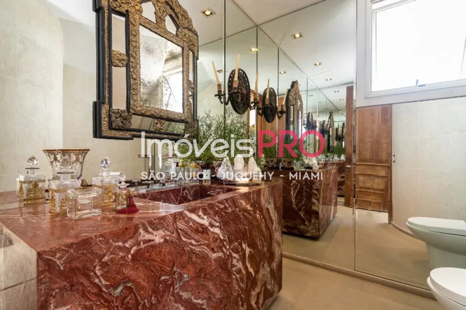 Foto :: https://assets.imoveispro.com.br/thumb/IP37772/cobertura-venda-cerqueira-cesar_IP37772_35_1920x1080.jpg?