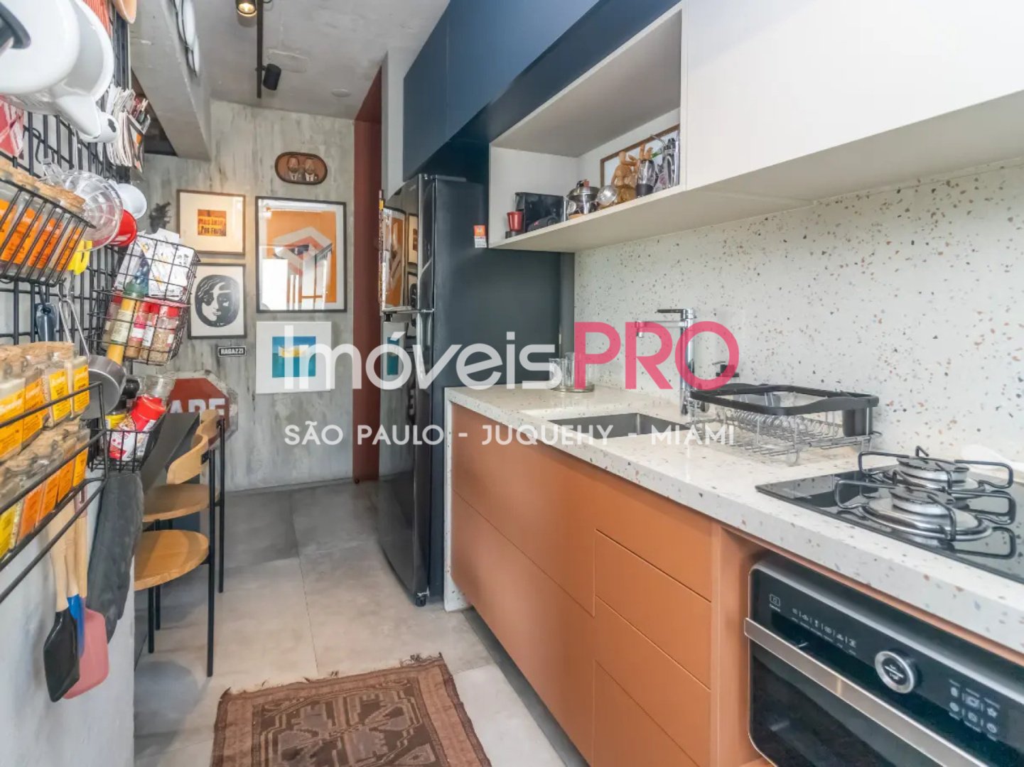 Foto :: https://assets.imoveispro.com.br/thumb/IP37774/apartamento-venda-consolacao_IP37774_11_1920x1080.jpg?