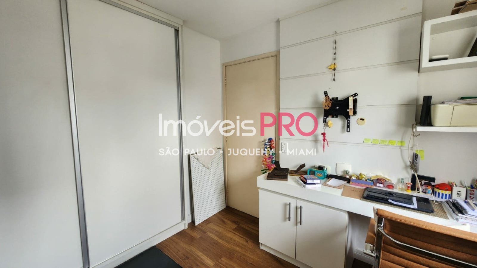 Foto :: https://assets.imoveispro.com.br/thumb/IP37776/apartamento-venda-campo-belo_IP37776_29_1920x1080.jpg?