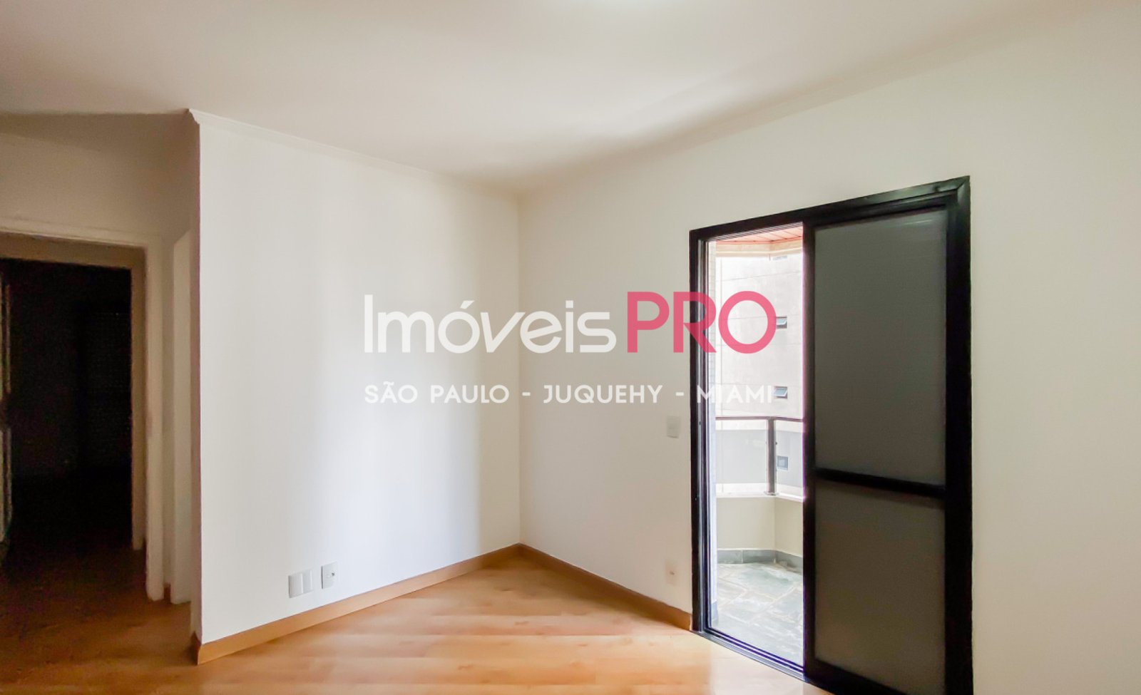 Foto :: https://assets.imoveispro.com.br/thumb/IP37777/apartamento-venda-brooklin_IP37777_17_1920x1080.jpg?