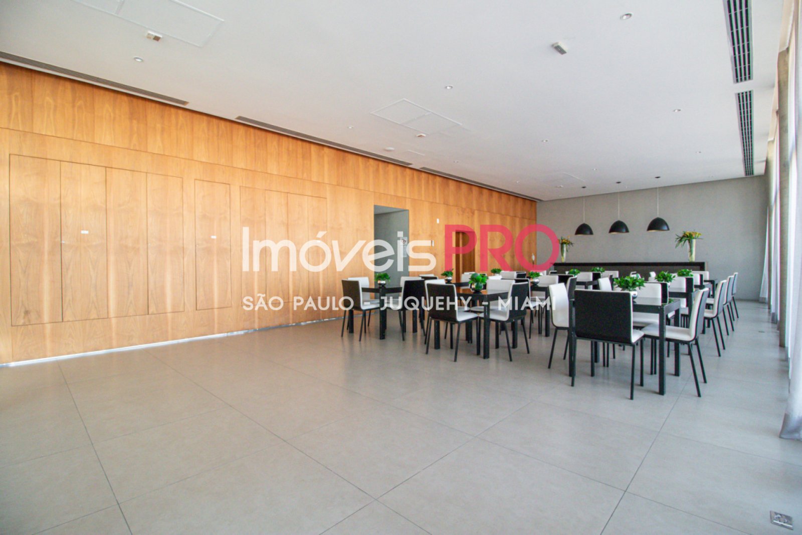 Foto :: https://assets.imoveispro.com.br/thumb/IP37778/apartamento-venda-brooklin_IP37778_17_1920x1080.jpg?