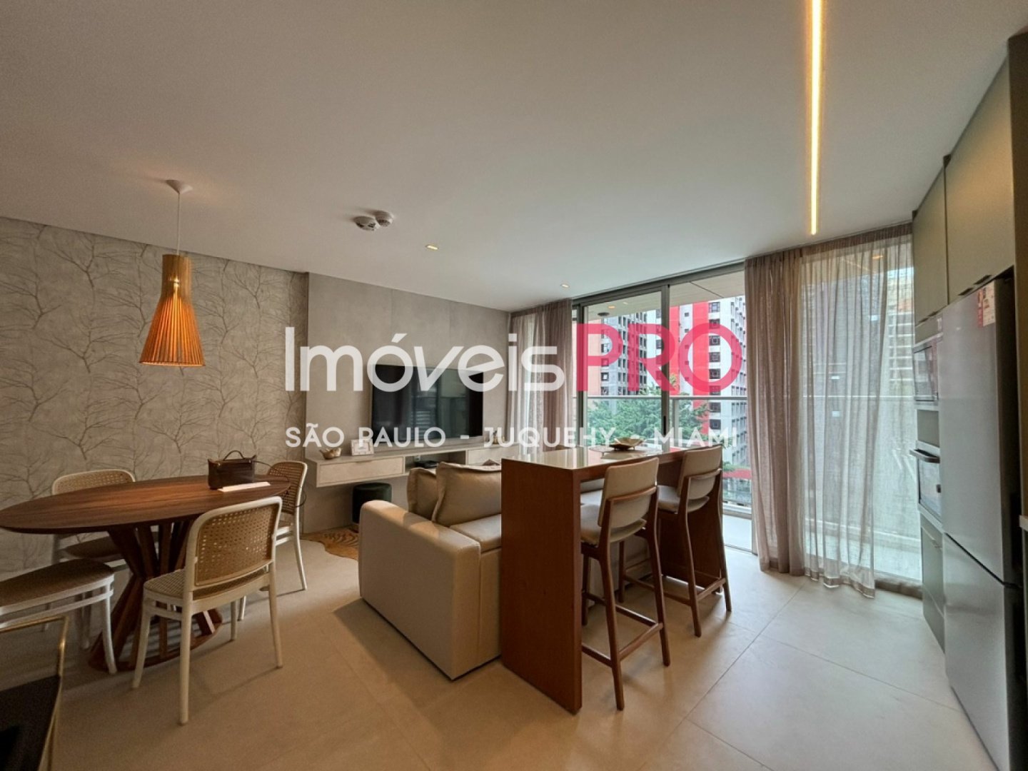 Foto :: https://assets.imoveispro.com.br/thumb/IP37799/apartamento-aluguel-itaim-bibi_IP37799_17_1920x1080.jpg?